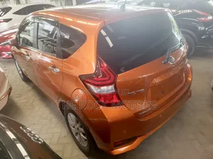 Nissan Note 2018 Orange