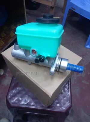 Brake Master Cylinder Land Cruiser 79 New Model
