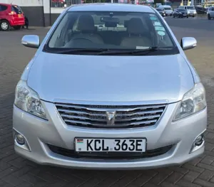 Toyota Premio 2011 Silver