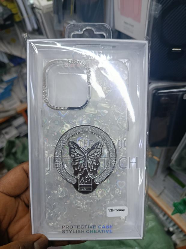 Shin iPhone 13 Pro Max Butterfly-Shaped Ring Holder Stand Glitter Case - main view