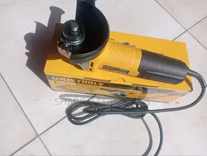 Uyustools Angle Grinder 710w