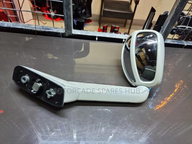 Toyota Landcruiser Prado 16/165 Wing Mirror/Bonnet Mirror