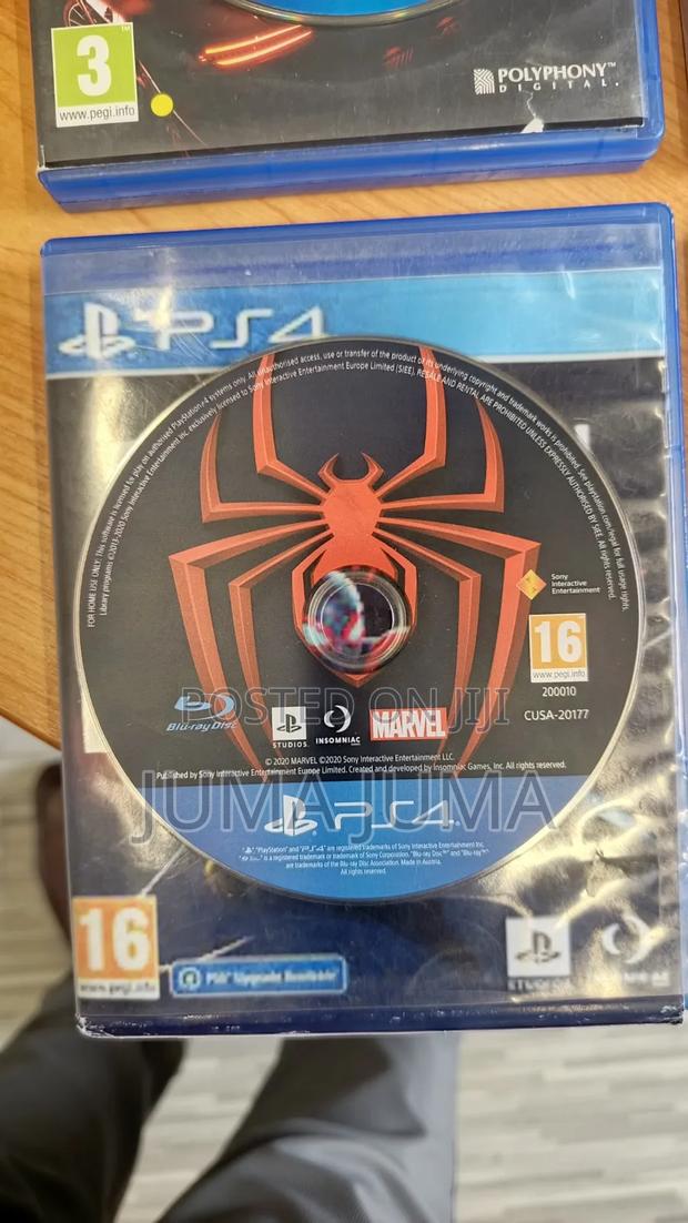 Ps4 Playstation 4, 2 Control Pads, 8 Games - thumbnail 3