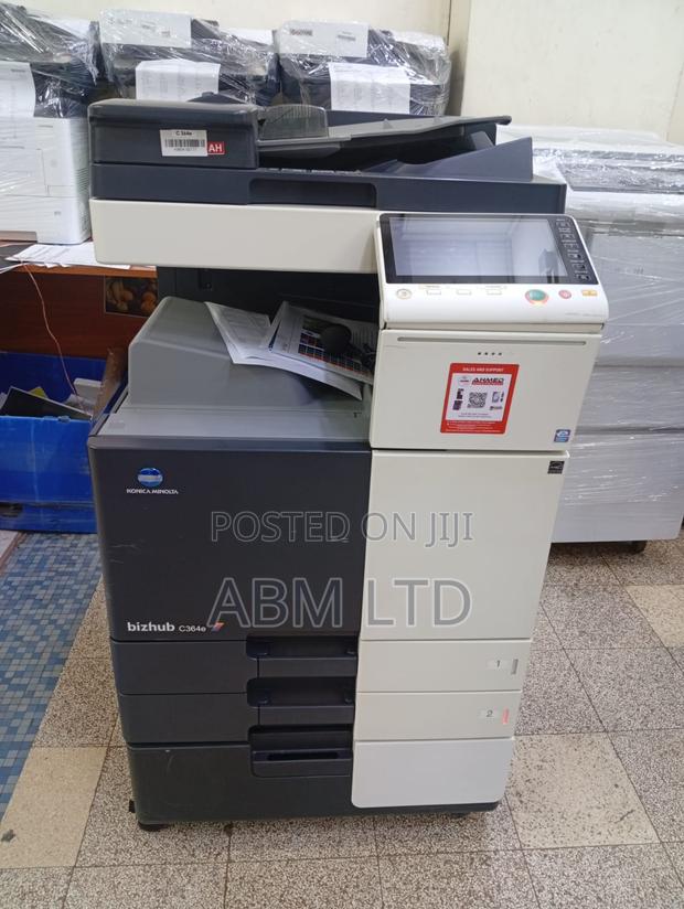 Clean and Compact Konica Minolta C364e Color Laser Photocopier