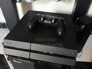 Playstation 4 With One Controller