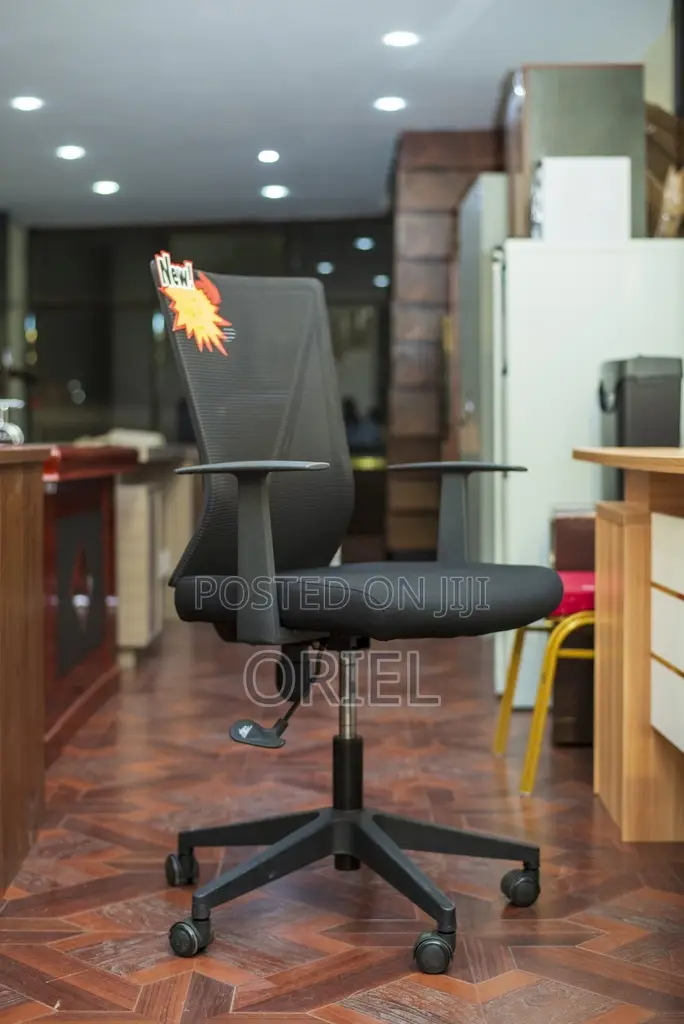 Office Chair : Breathable Mesh Ergonomic Office Chair
