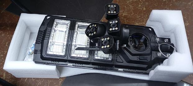 4g Triple Lens Solar Camera With Floodlight 450w for Homes Compounds