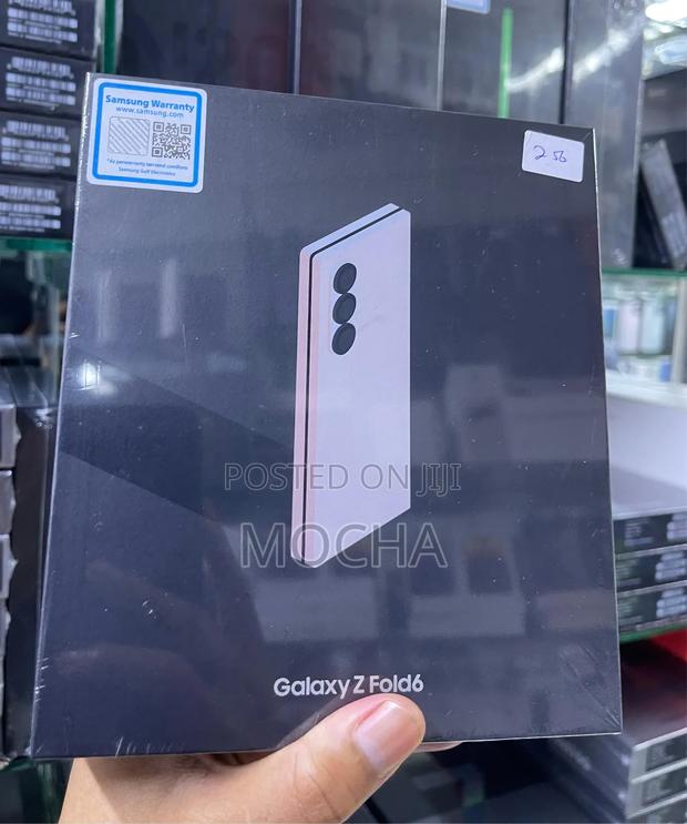 New Samsung Galaxy Z Fold6 256 GB Black - thumbnail 2