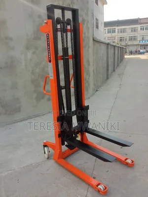 Manual Stacker.
