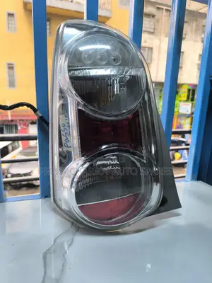 Toyota Passo 2010 Clear Taillights