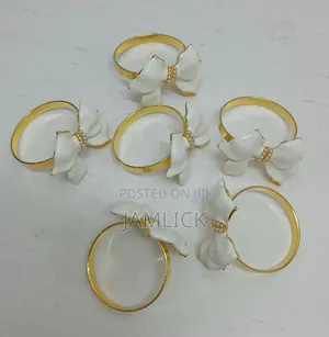 6pcs Napkin Ring Holders –Bz