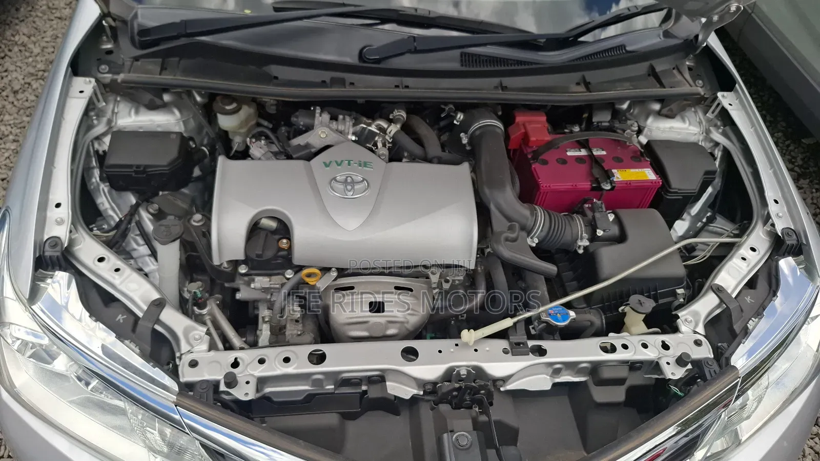 Toyota Corolla Fielder 1.5 Petrol FWD 2020 Silver