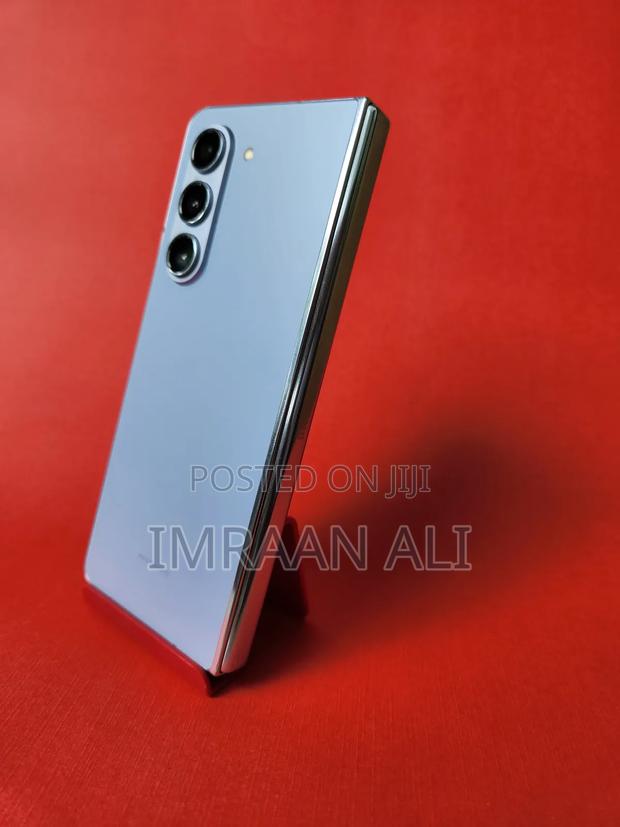 Samsung Galaxy Z Fold 5 256 GB Blue - main view