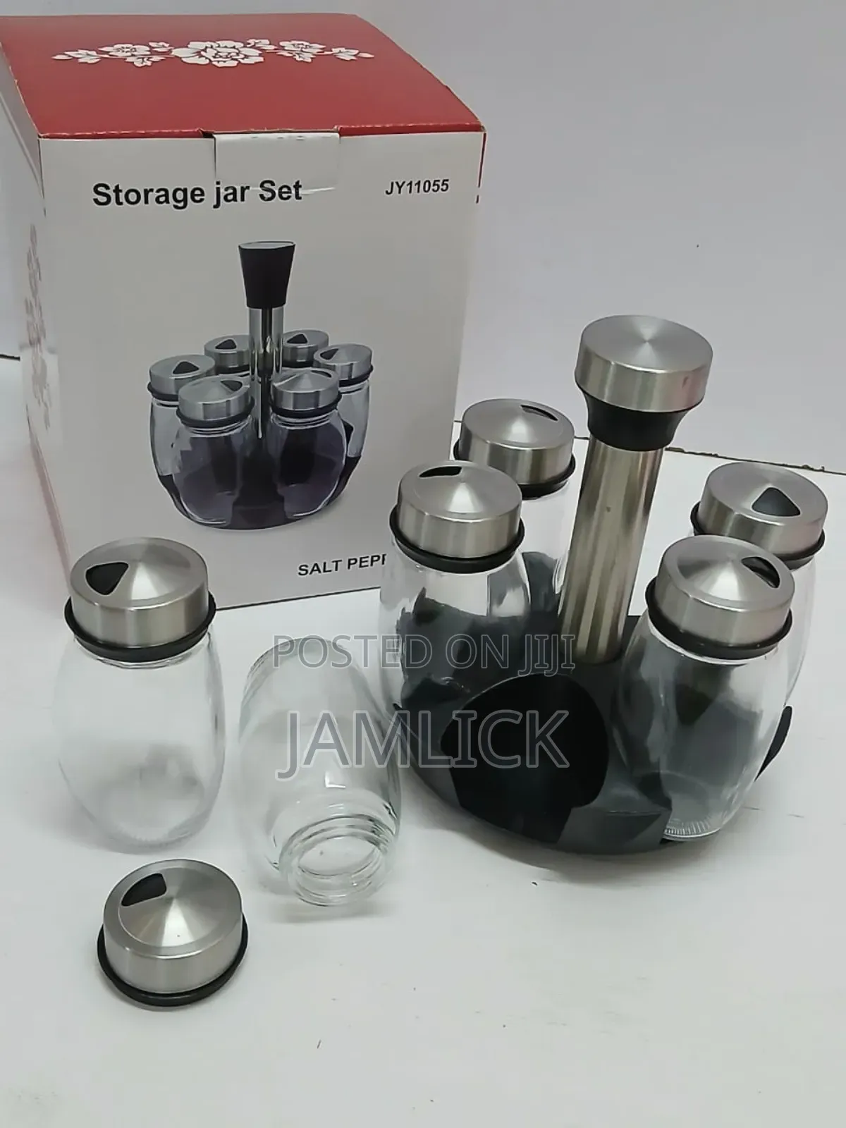 7-in-1 Rotating Kitchen Spice Bottle Set – Glass With Metallic Lid –Bz
