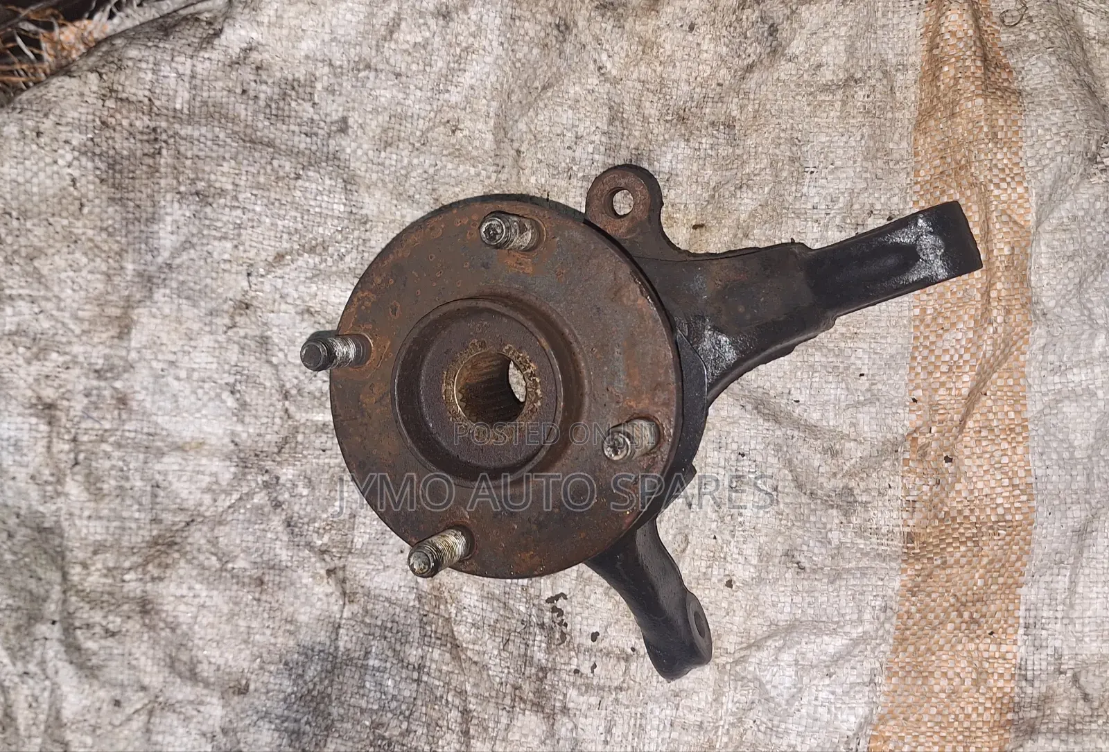 Nissan Note Front Wheel Hub
