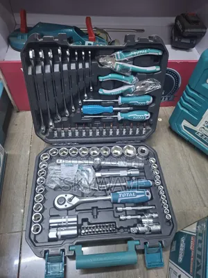 Total 100pcs Mechanic Tool Set.