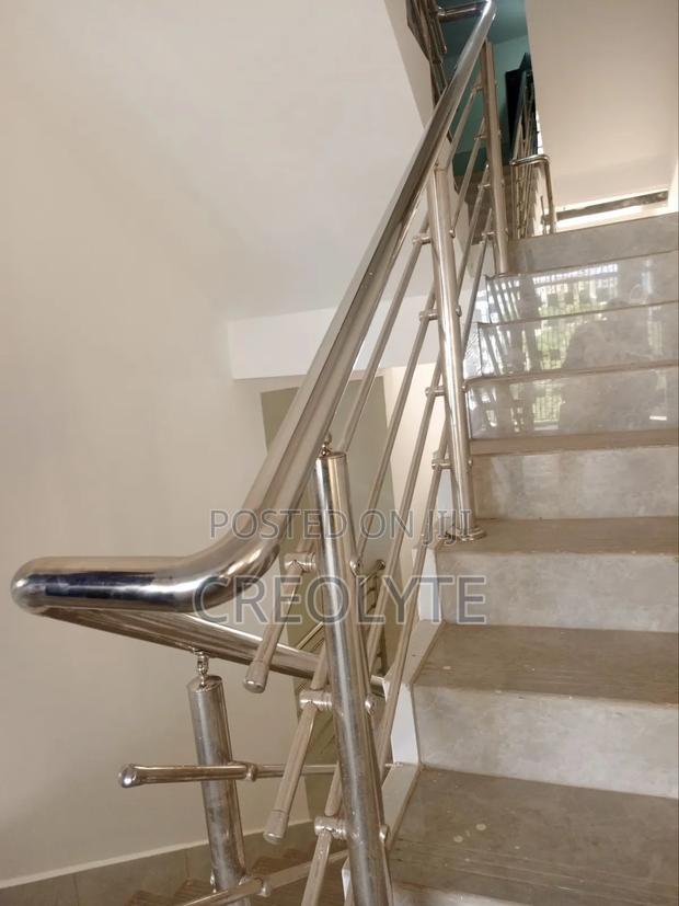 Stainless Steel Staircase Railings - thumbnail 3