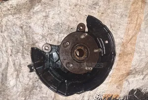 Toyota Belta Front Wheel Hub