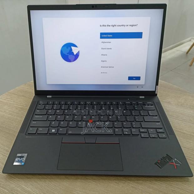 Laptop Lenovo ThinkPad X1 Carbon 32GB Intel Core Ultra 7 SSD 1T