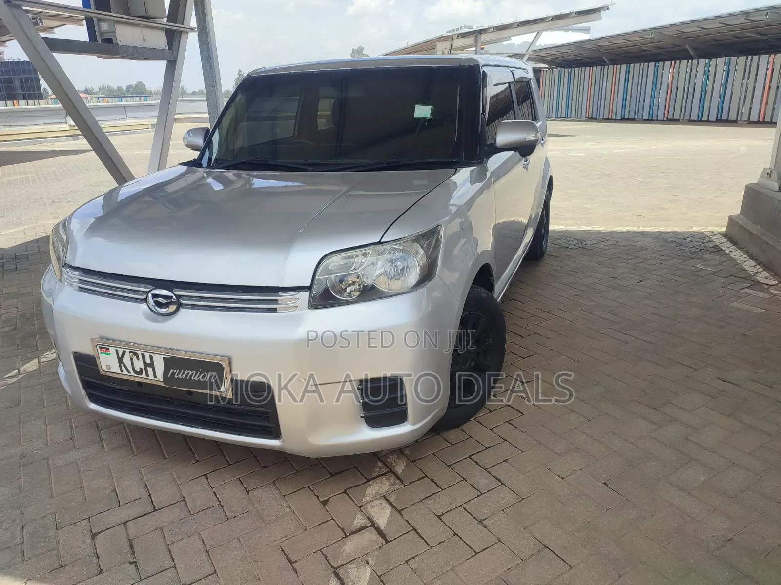 Toyota Corolla Rumion Hatchback 1.5 FWD 2009 Silver