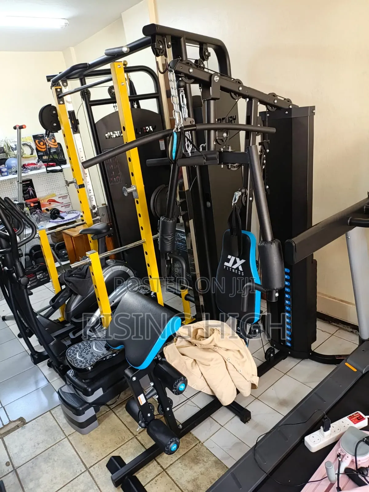 Multi Functional Home Gym Equipment Bench Press Lat Pulldown