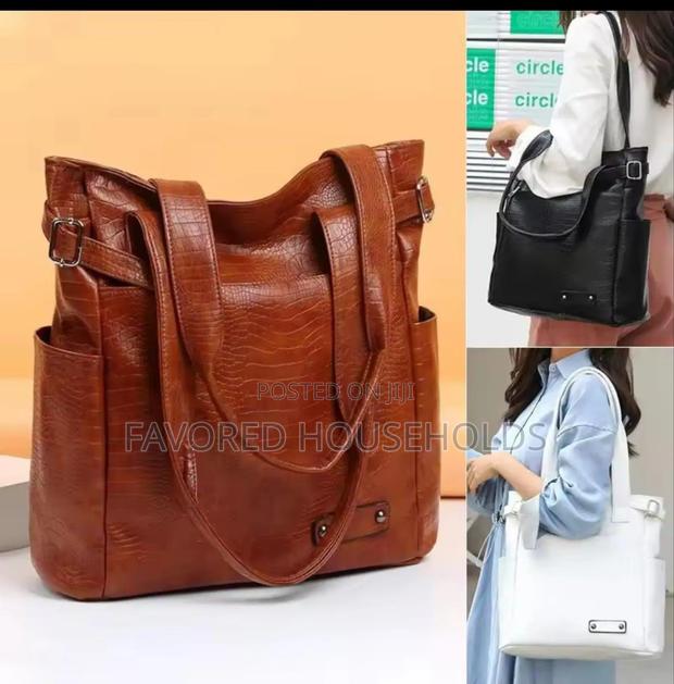 Classy Designer Handbags for Ladies – New Collection