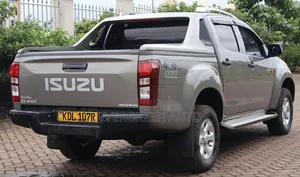 Isuzu D-MAX 2022 Gray