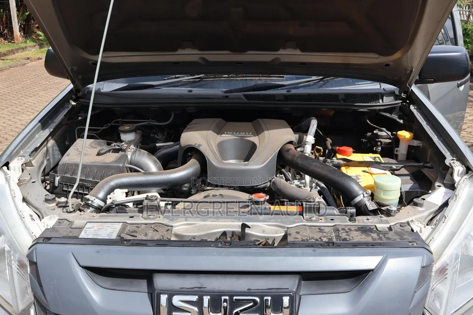 Isuzu D-MAX 2022 Gray