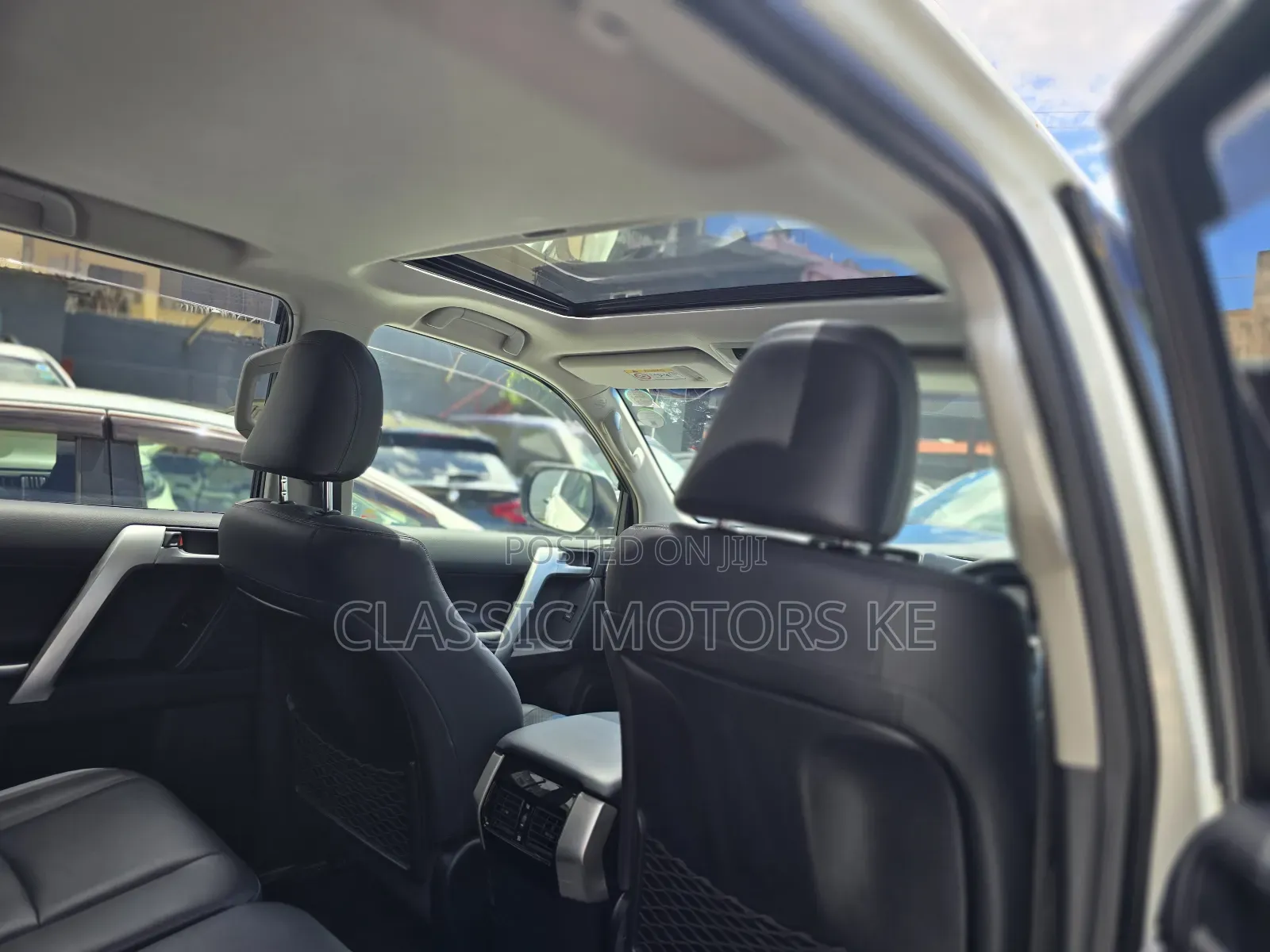 Toyota Land Cruiser Prado 2.7 2019 Pearl