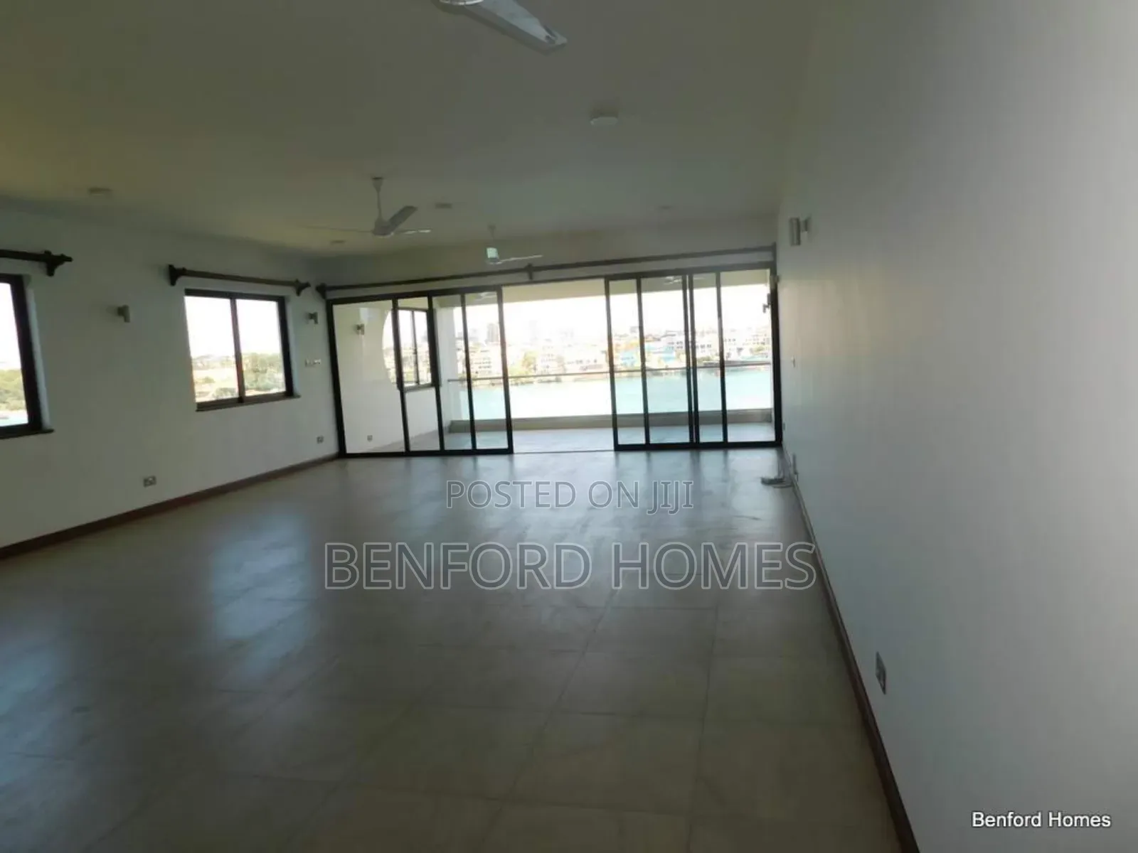 3bdrm Apartment in Nyali for sale