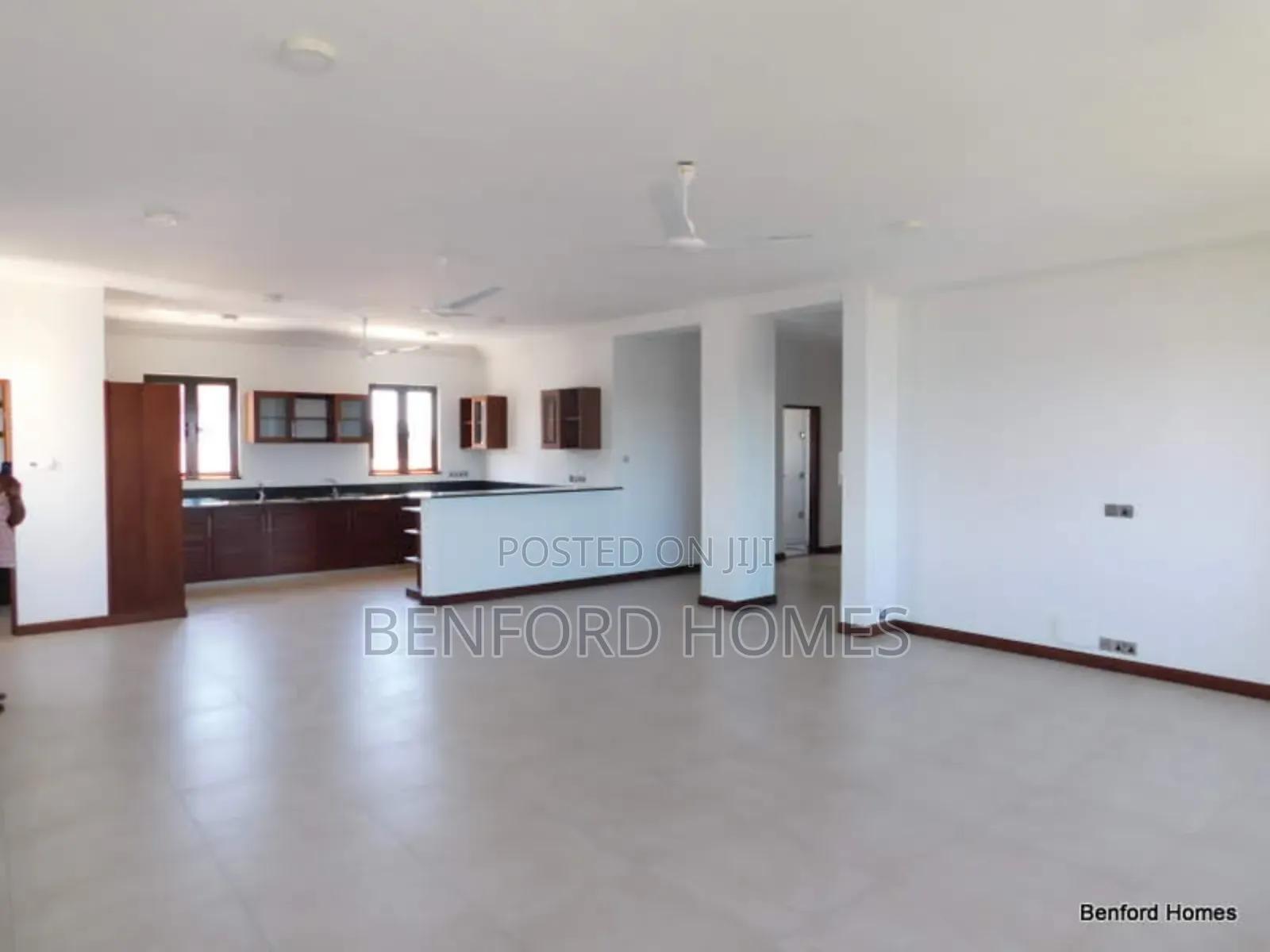 3bdrm Apartment in Nyali for sale