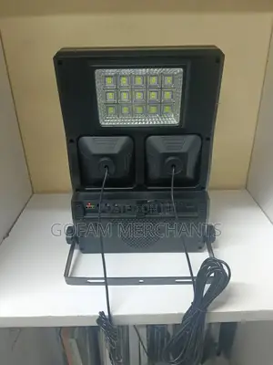 Portable Solar Light With Bluetooth and Capacity to Add 2 More Lights