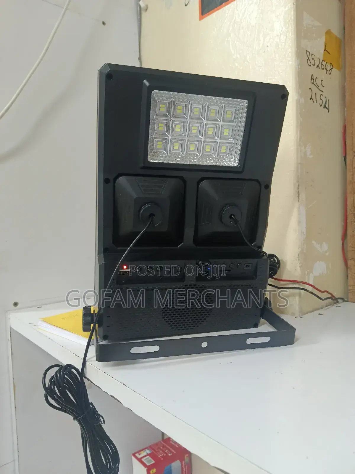 Portable Solar Light With Bluetooth and Capacity to Add 2 More Lights