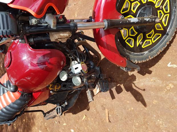 Bajaj Boxer 150 UG 2022 Red - thumbnail 2