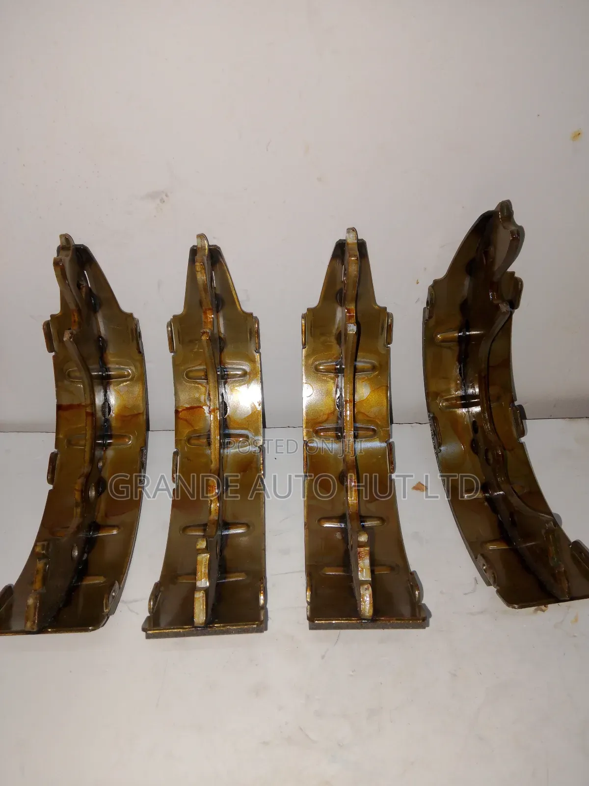 Brake Lining Hyundai H100 Truck (Hi-Q Brand)