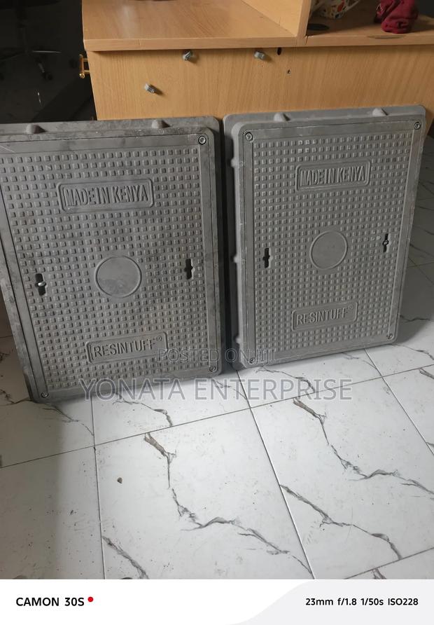 Lockable Manhole Cover 450*600 Restocked