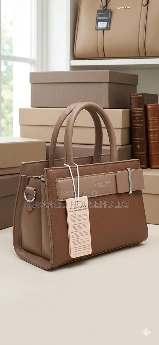 Classy Office Handbags – Perfect for Working Ladies - thumbnail 4