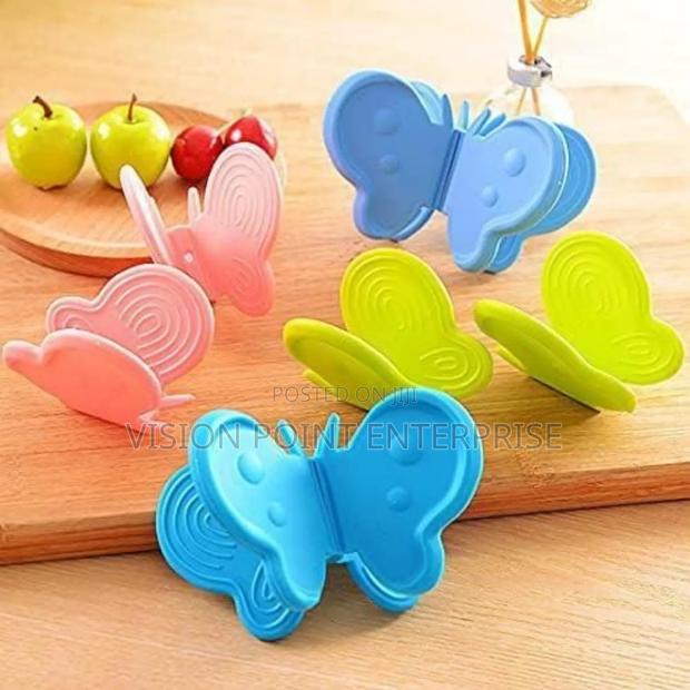 Butterfly Pot Holders - thumbnail 2