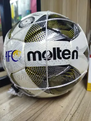 Molten Vantaggio Football Size 5