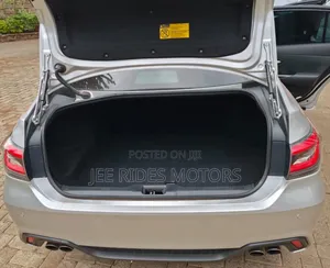 Toyota Crown 2015 White