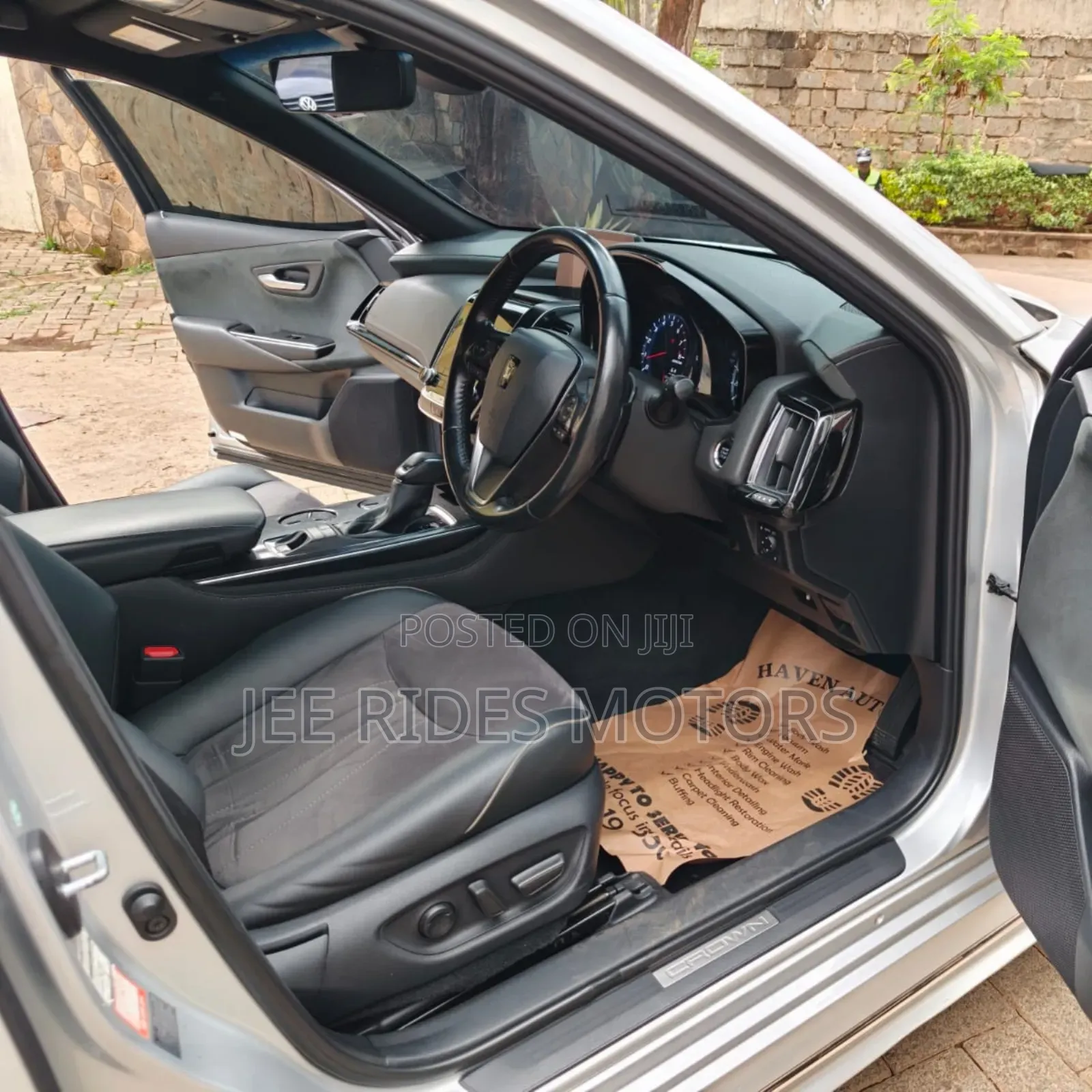 Toyota Crown 2015 White