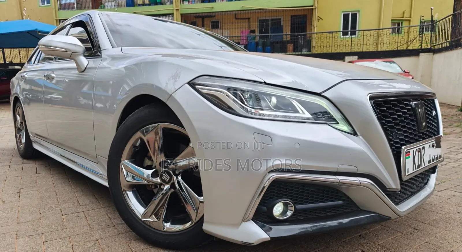 Toyota Crown 2015 White