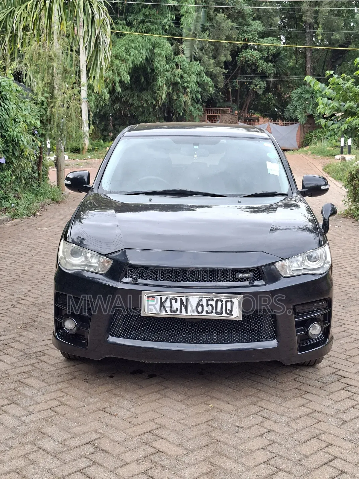 Mitsubishi Outlander 2010 Black