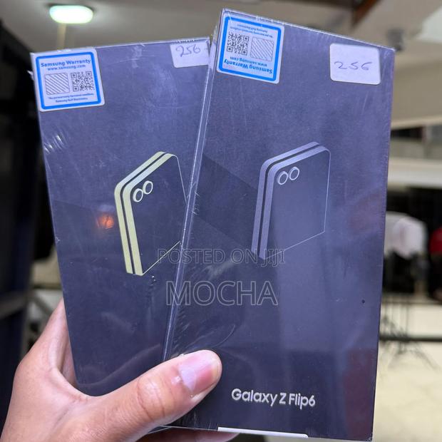 Samsung Galaxy Z Flip6 256 GB Black - thumbnail 2