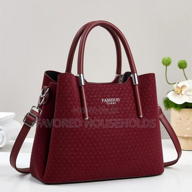  Upgrade Your Style – Classy Ladies Handbags Available