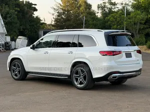 Mercedes-Benz GLS-Class GLS 400d 2021 White
