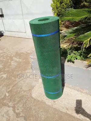 Small Holes Green Plastic Mesh