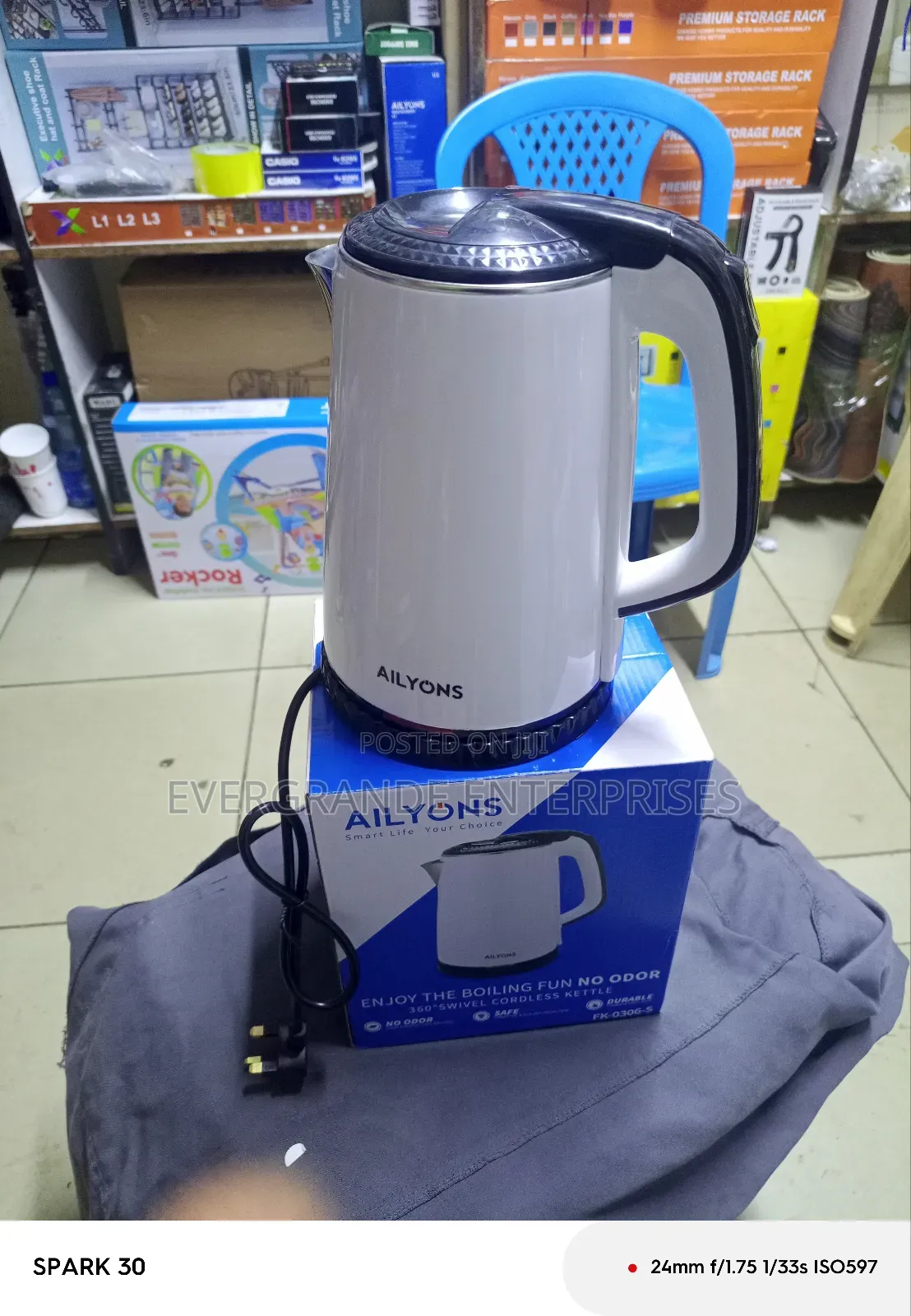 *Electric Kettle* Ailyon Electric Kettle 2 Litres