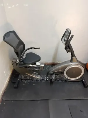 Heavy Duty Recumbent Bike Magnetic System Smooth Workout