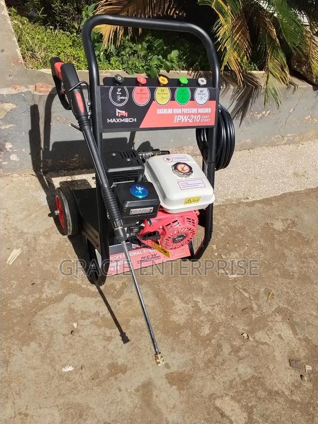 Heavy Duty High Pressure Washer - main view